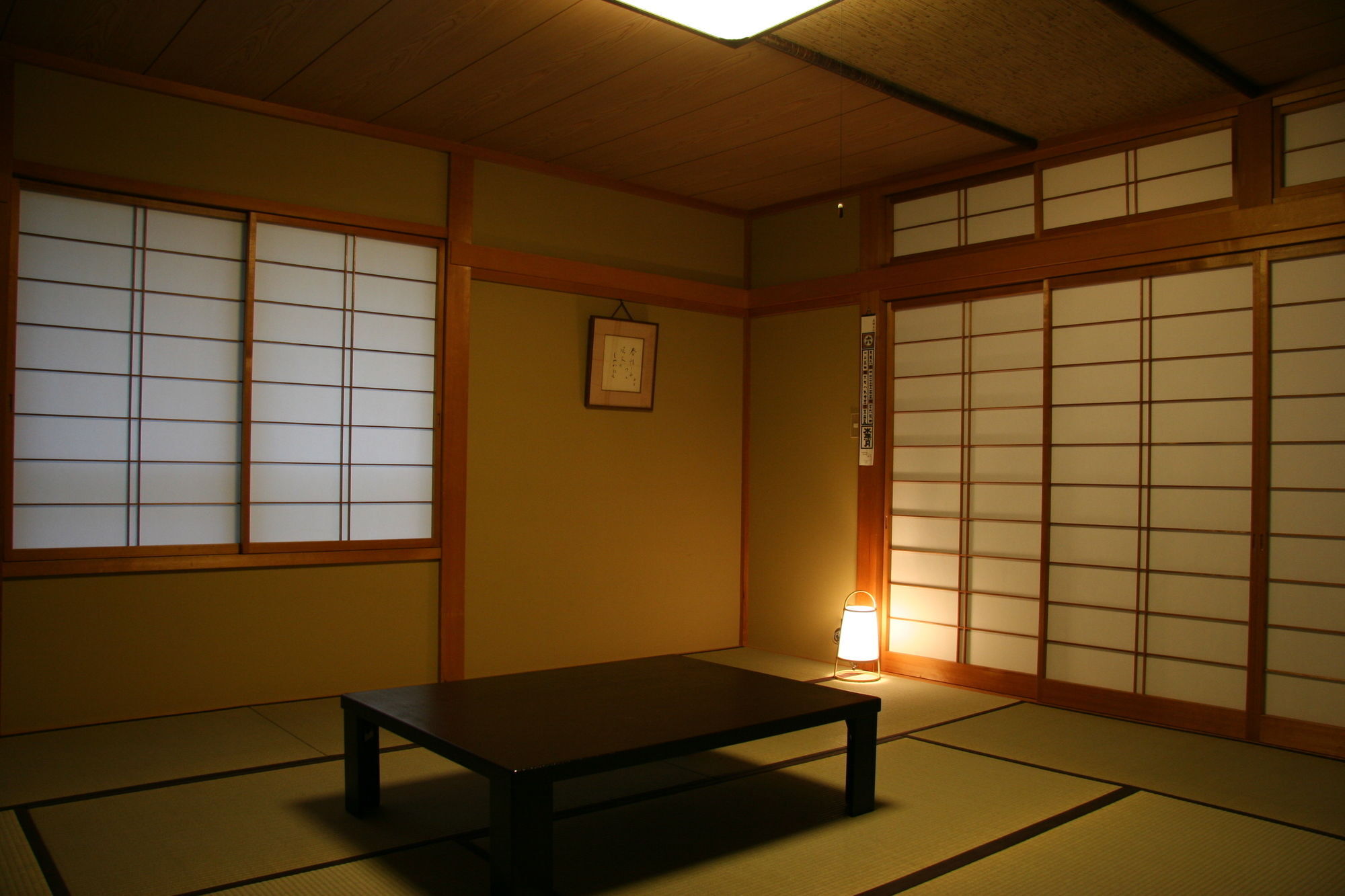 Ryokan Kutsuroginoya Yuu Takajama Kültér fotó