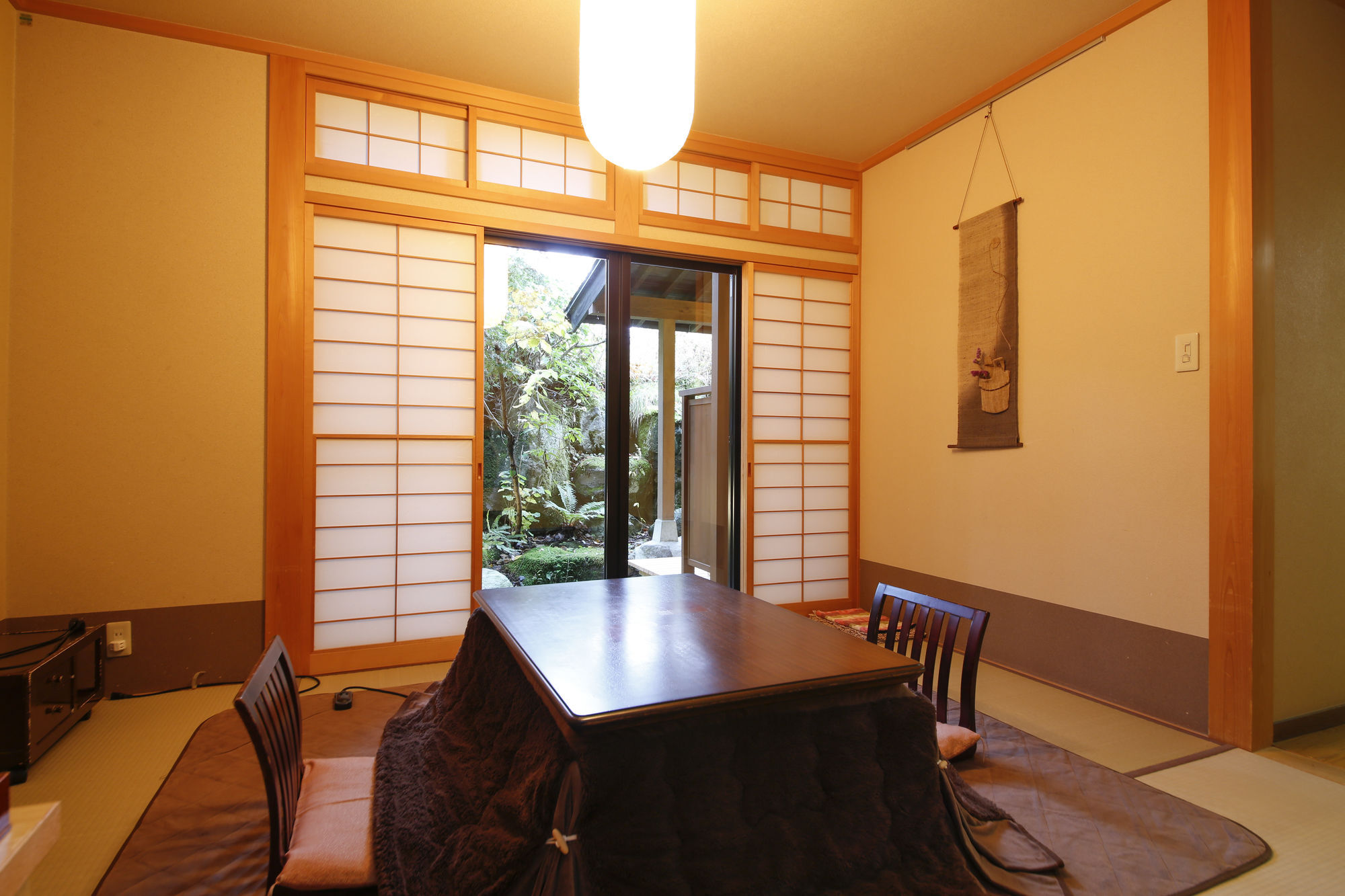 Ryokan Kutsuroginoya Yuu Takajama Kültér fotó