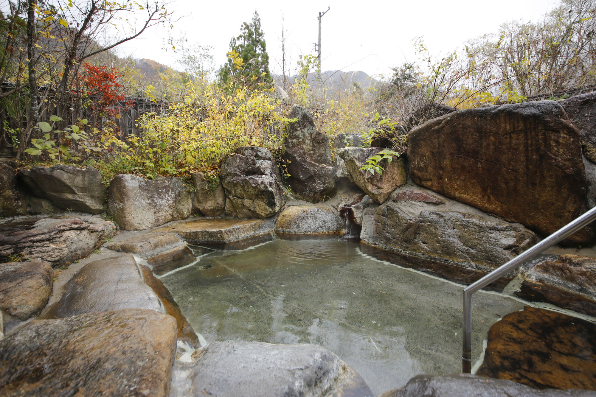 Ryokan Kutsuroginoya Yuu Takajama Kültér fotó