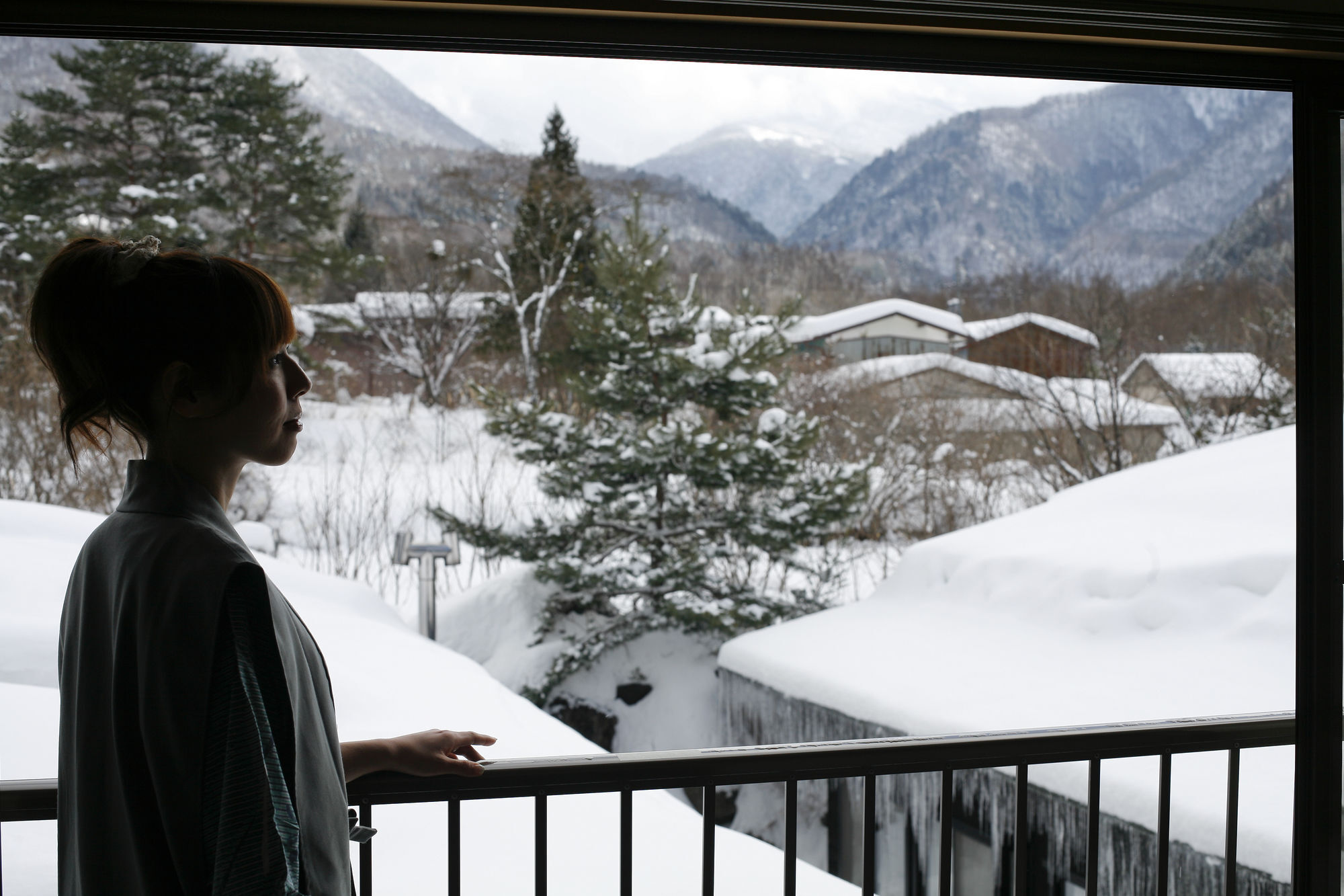 Ryokan Kutsuroginoya Yuu Takajama Kültér fotó